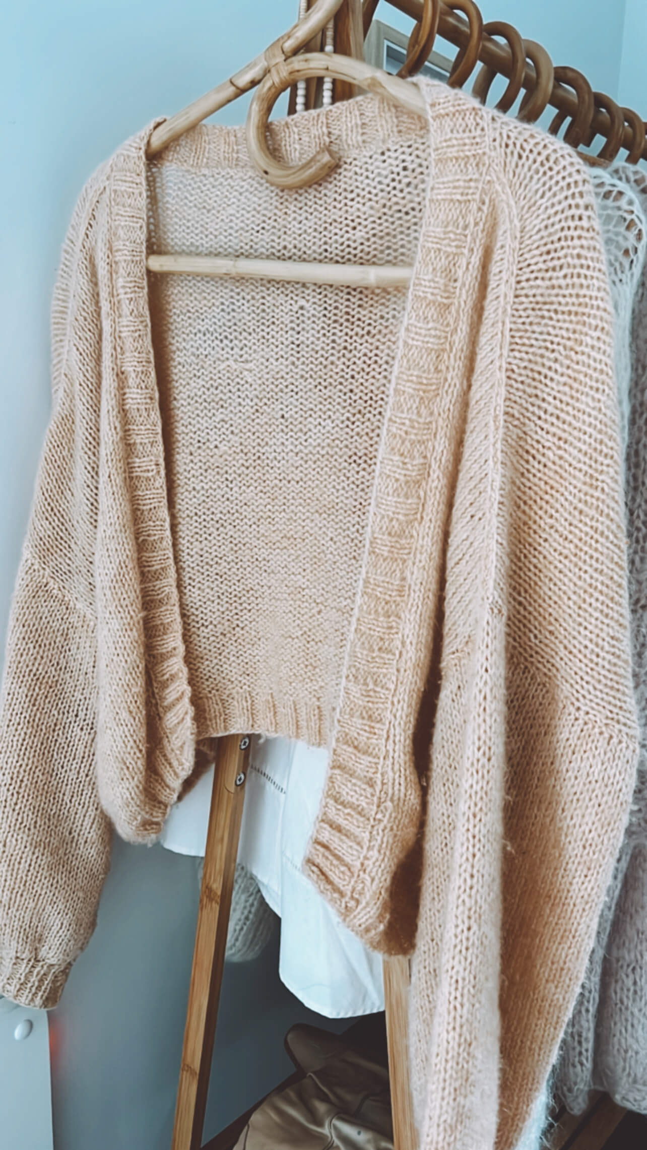 The Cropped Cardi // Peachy Camel // Free Size