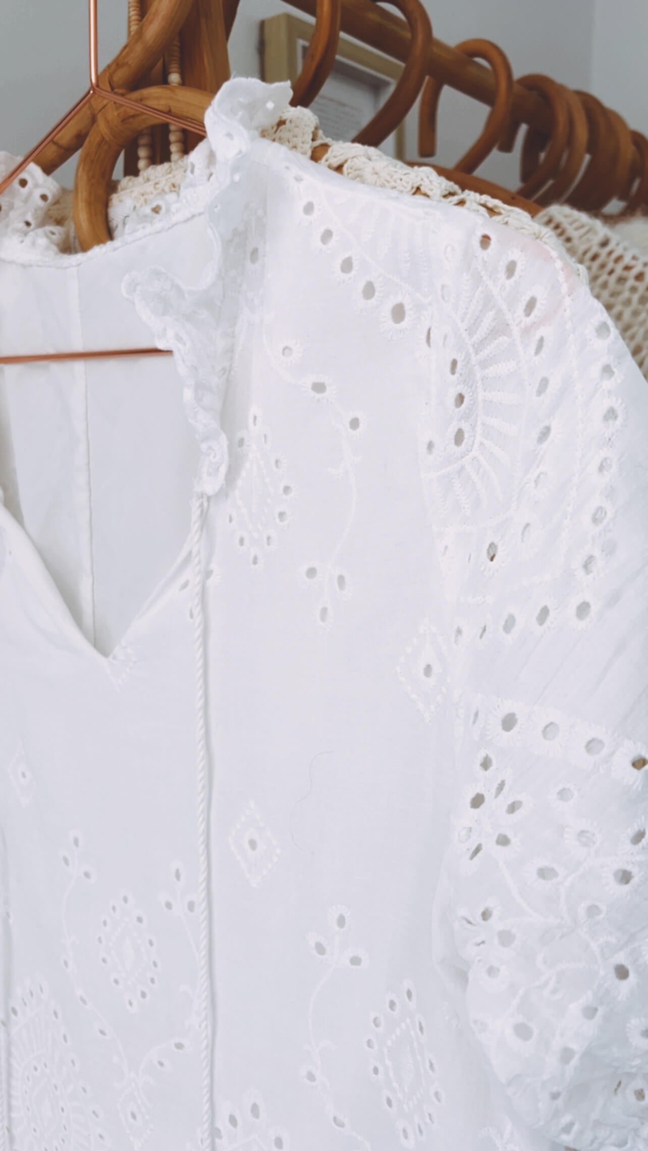 White Cotton Broderie Anglaise Dress // Small