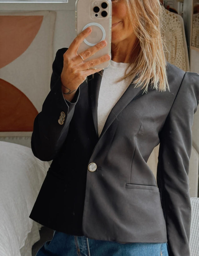 ZARA // Black Blazer // Small