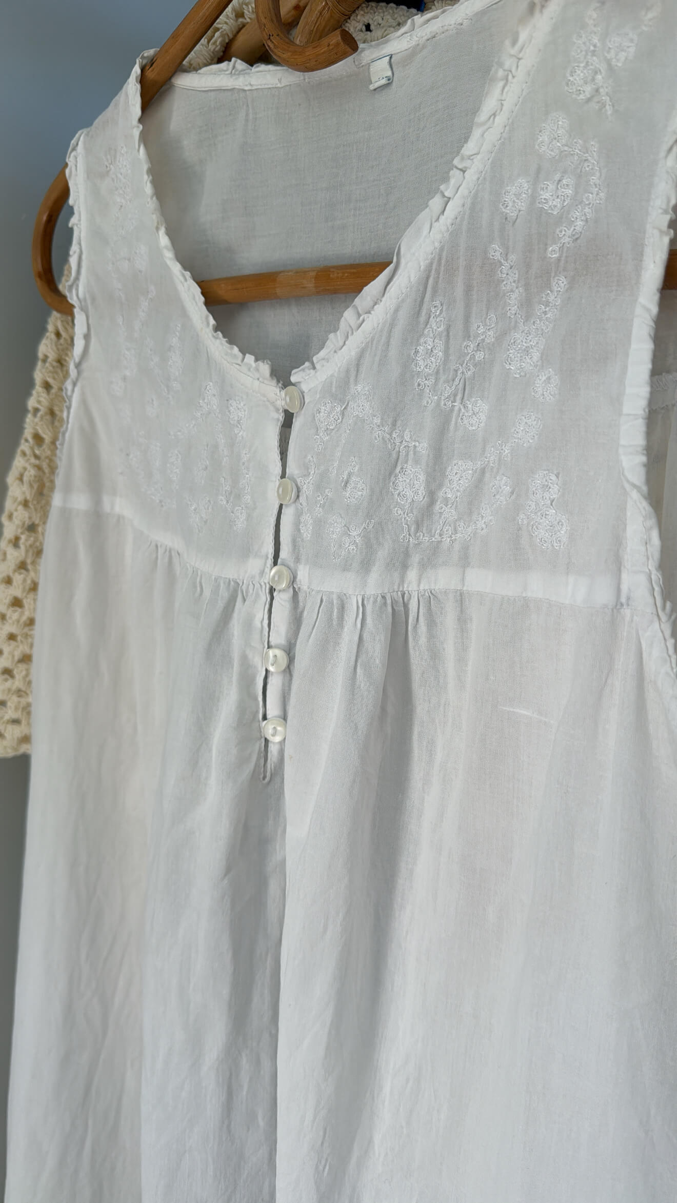 VINTAGE White Cotton Dress II // Small