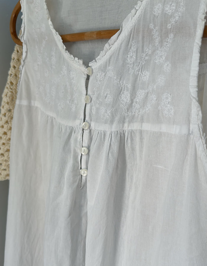 VINTAGE White Cotton Dress II // Small