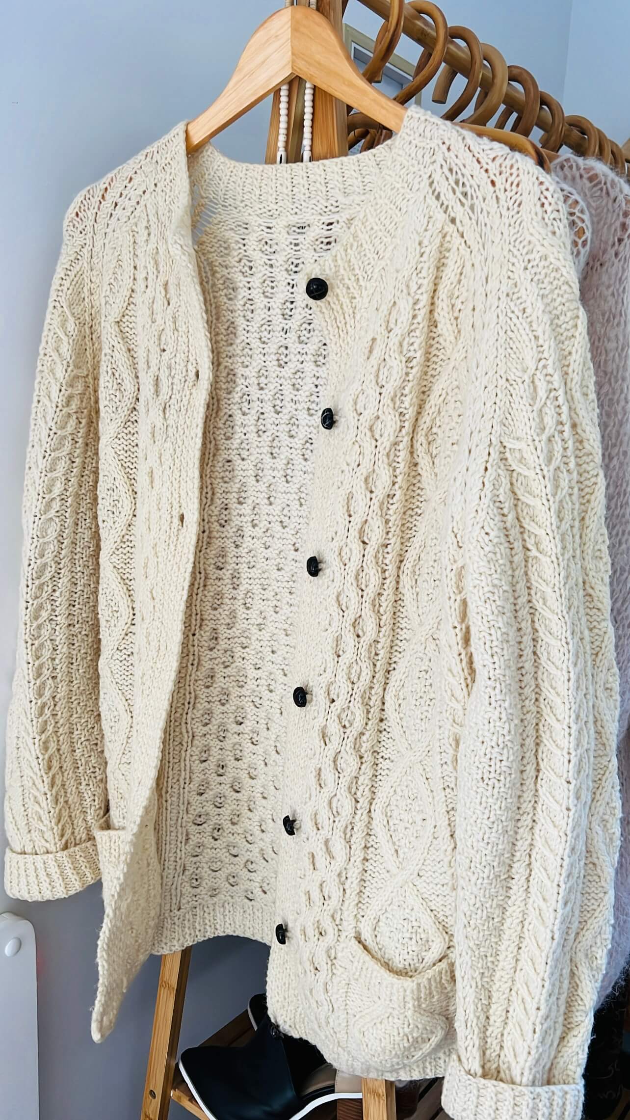 Cream Hand-Knitted Woollen Arran Cardi // Free Size