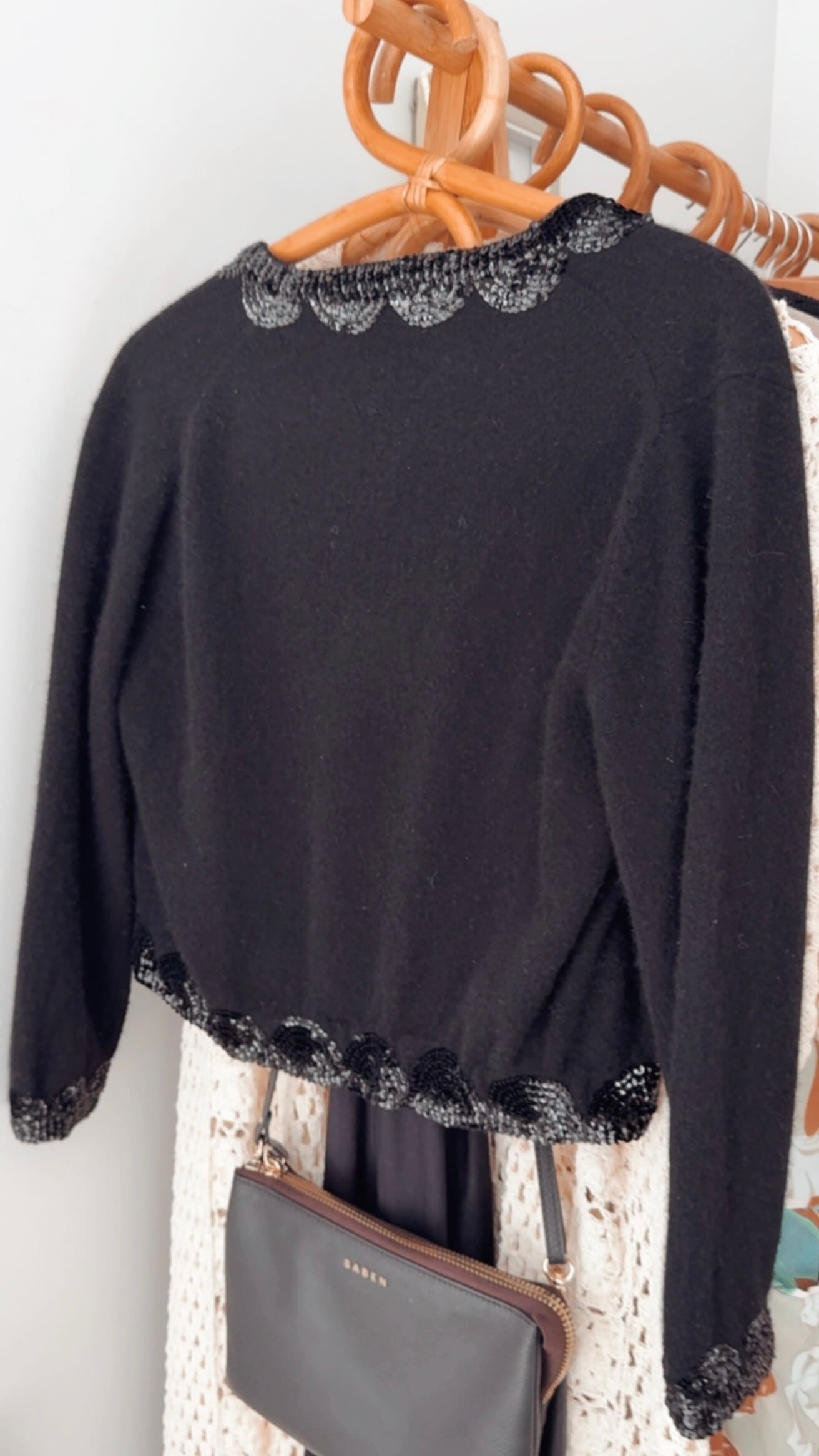 MADEMOISELLE // VINTAGE CROPPED CARDI // ANGORA/LAMBSWOOL // Small (EUR 36)