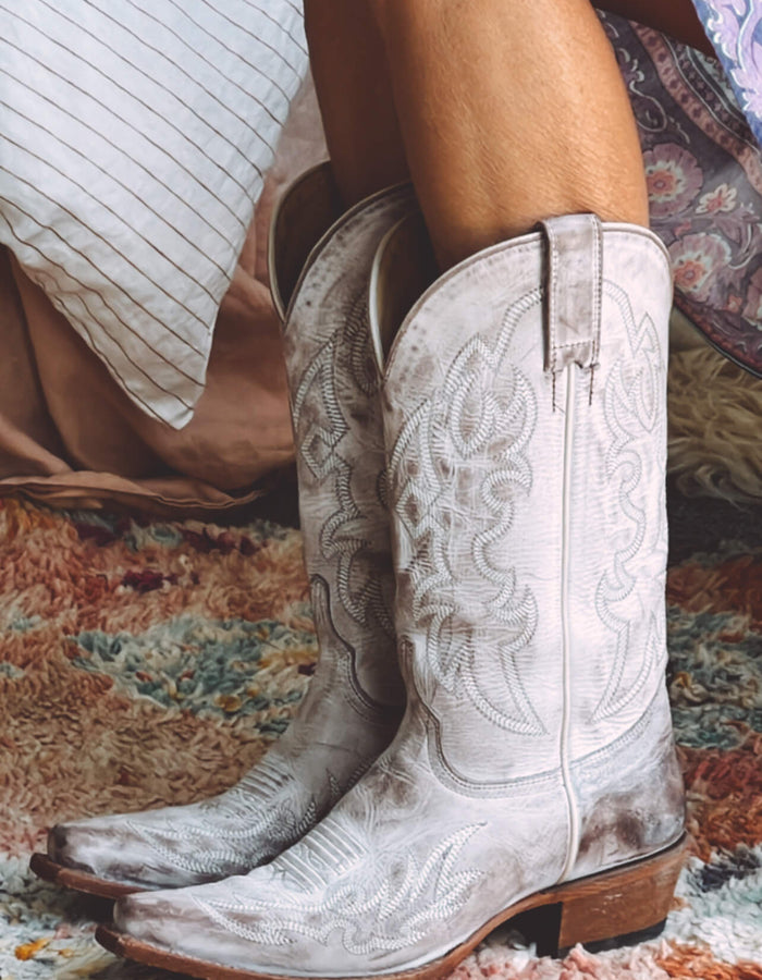 Mexican Cowboy Boots by Shyanne //  Size 38 (7.5 M)