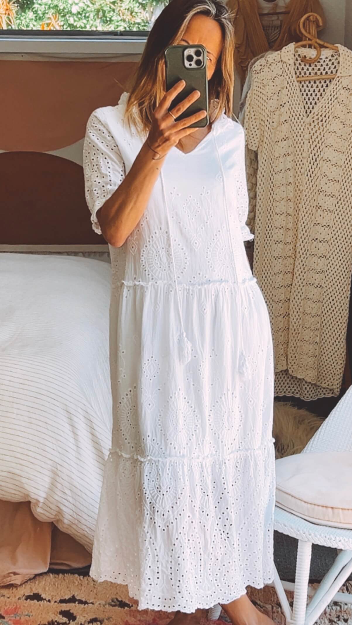 White Cotton Broderie Anglaise Dress // Small