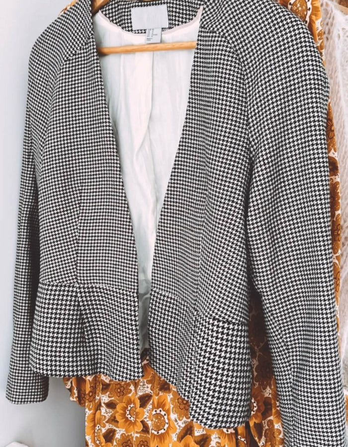 H&M Herringbone Tailored Blazer // EUR 40 (US 10)