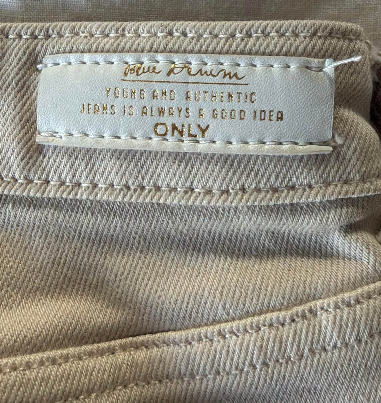 ONLY // ONLJUICY Wide Leg Jeans // Ecru // US 27/NZ 8