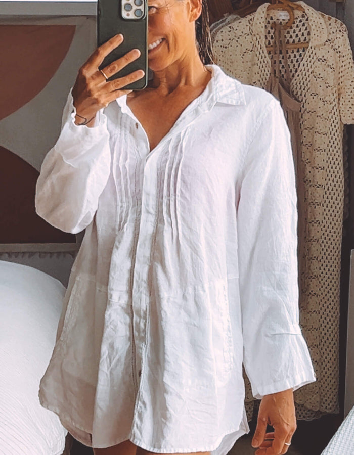 White Linen Shirt // S/M