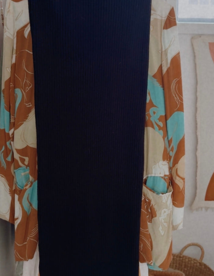 WINNIE & CO // Knitted Maxi Skirt // Black // XS/S
