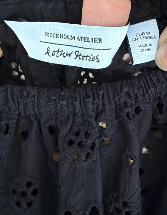& OTHER STORIES // Broderie Anglaise Balloon Blouse // S/M