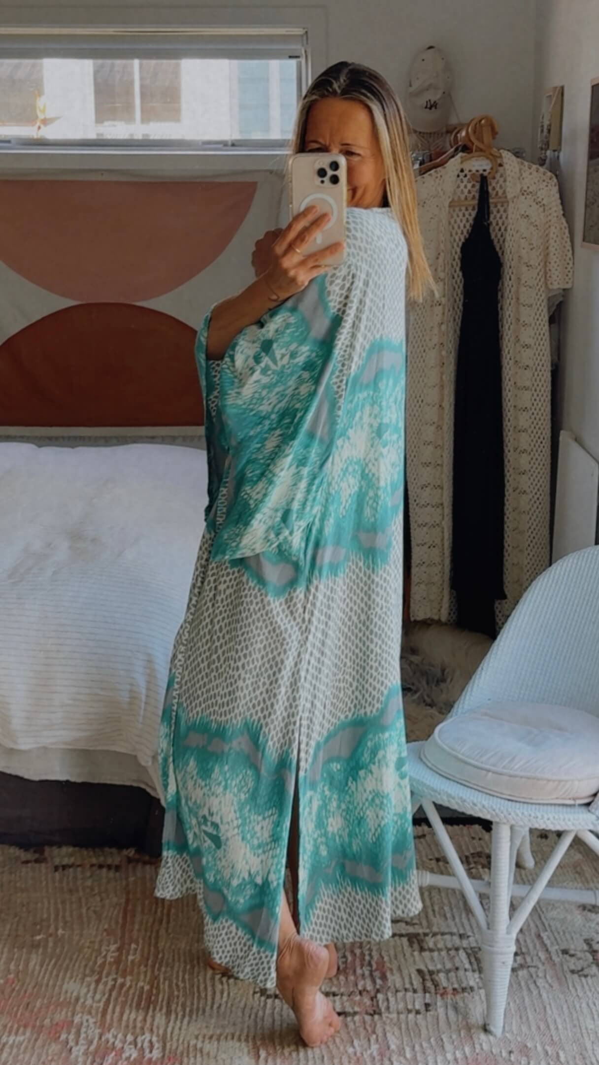 SOVEREIGNTY & SOUL // Miami Turquoise Kimono // Free Size