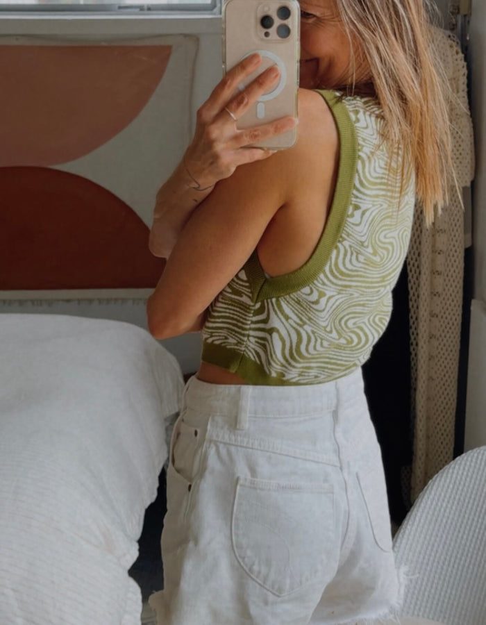 GLASSONS // Sage Green Swirl Vest // Small
