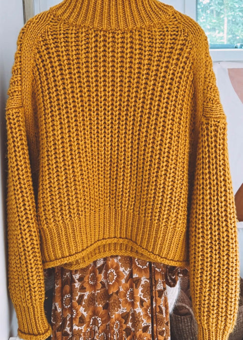 H&M Mustard Turtleneck Jersey // XL