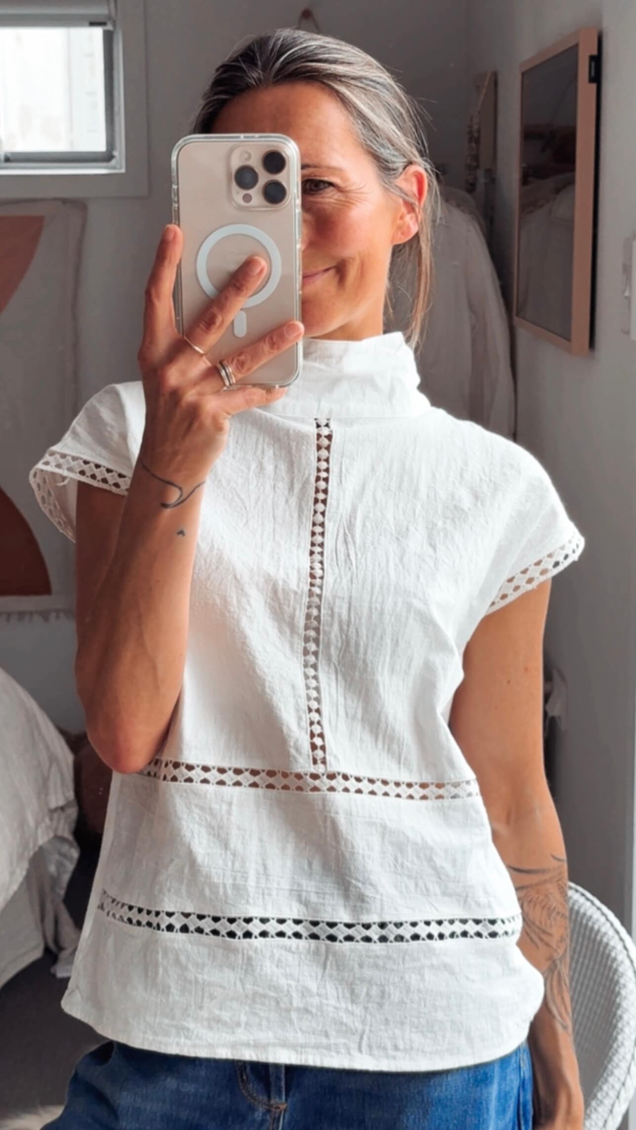 WHITE COTTON // Mandarin Cut-Out Blouse // Small