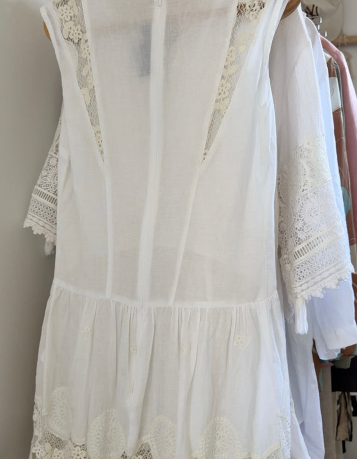 BLAK // Cotton Crochet Lace Mini Dress // White // Size 8