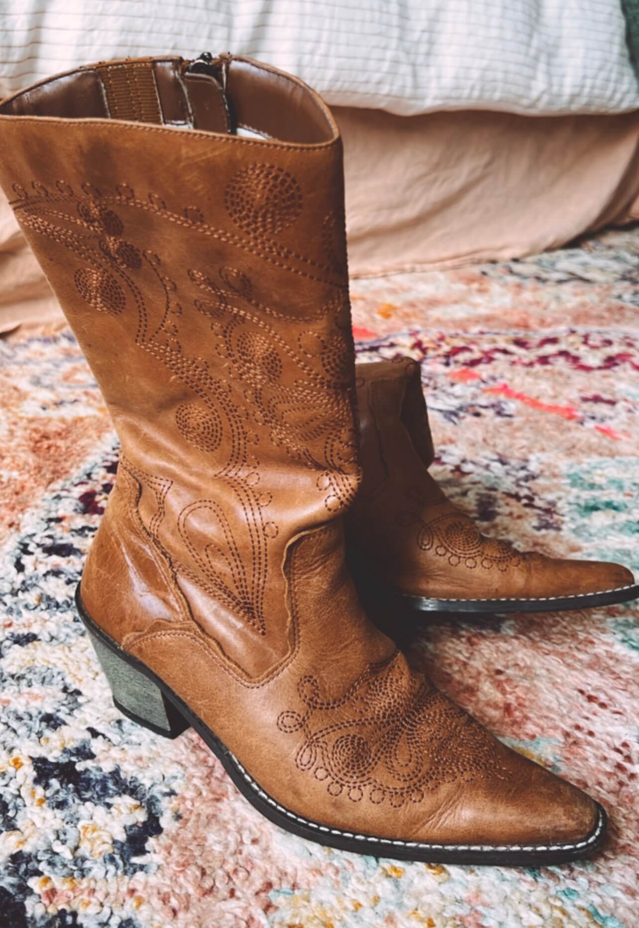 Leather Cowboy Boot // EUR 38