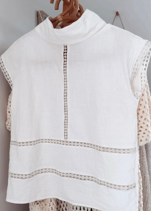 WHITE COTTON // Mandarin Cut-Out Blouse // Small