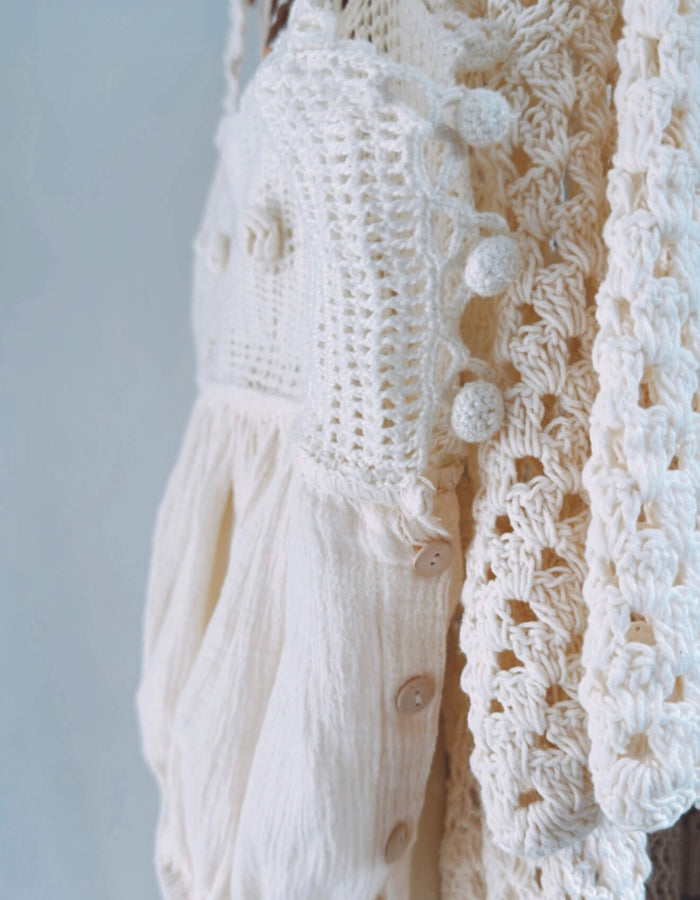 CHASING UNICORNS Crochet Blouse // Cream // Small