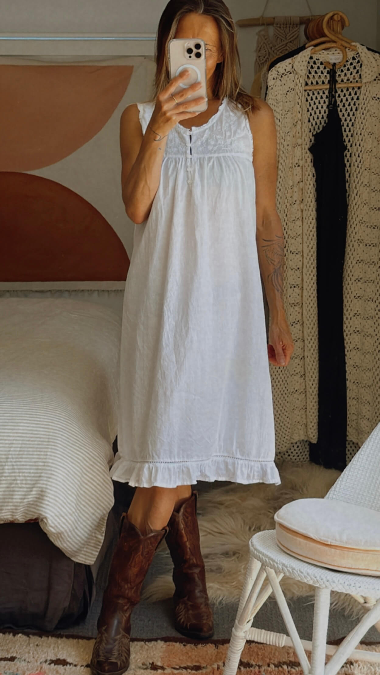 VINTAGE White Cotton Dress II // Small