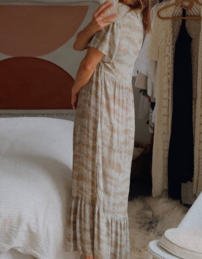 THE HIDDEN WAY // Animal Print Maxi Dress // Size 8