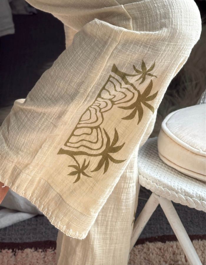 MAURIE & EVE // Palm Horizon Wide Legged Pant // Cream // BNWT // Size 8