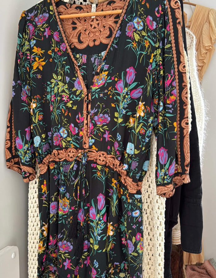 SPELL & THE GYPSY COLLECTIVE // Gypsy Queen Romper // Large (M/L)