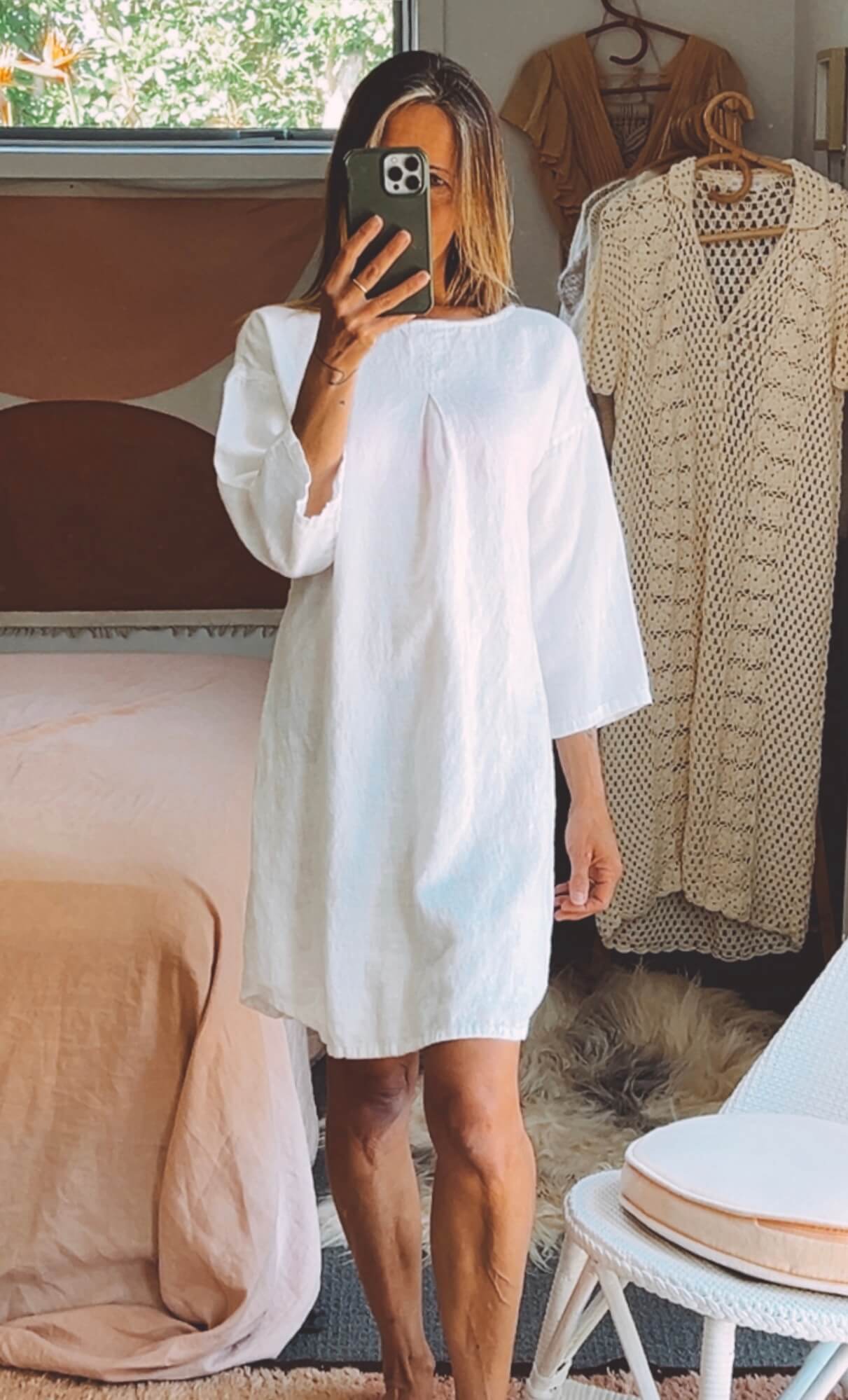 White Linen Shift Dress // Small