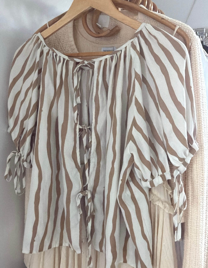 PETAL + PUP // Maggie Tie-Back Blouse // Medium