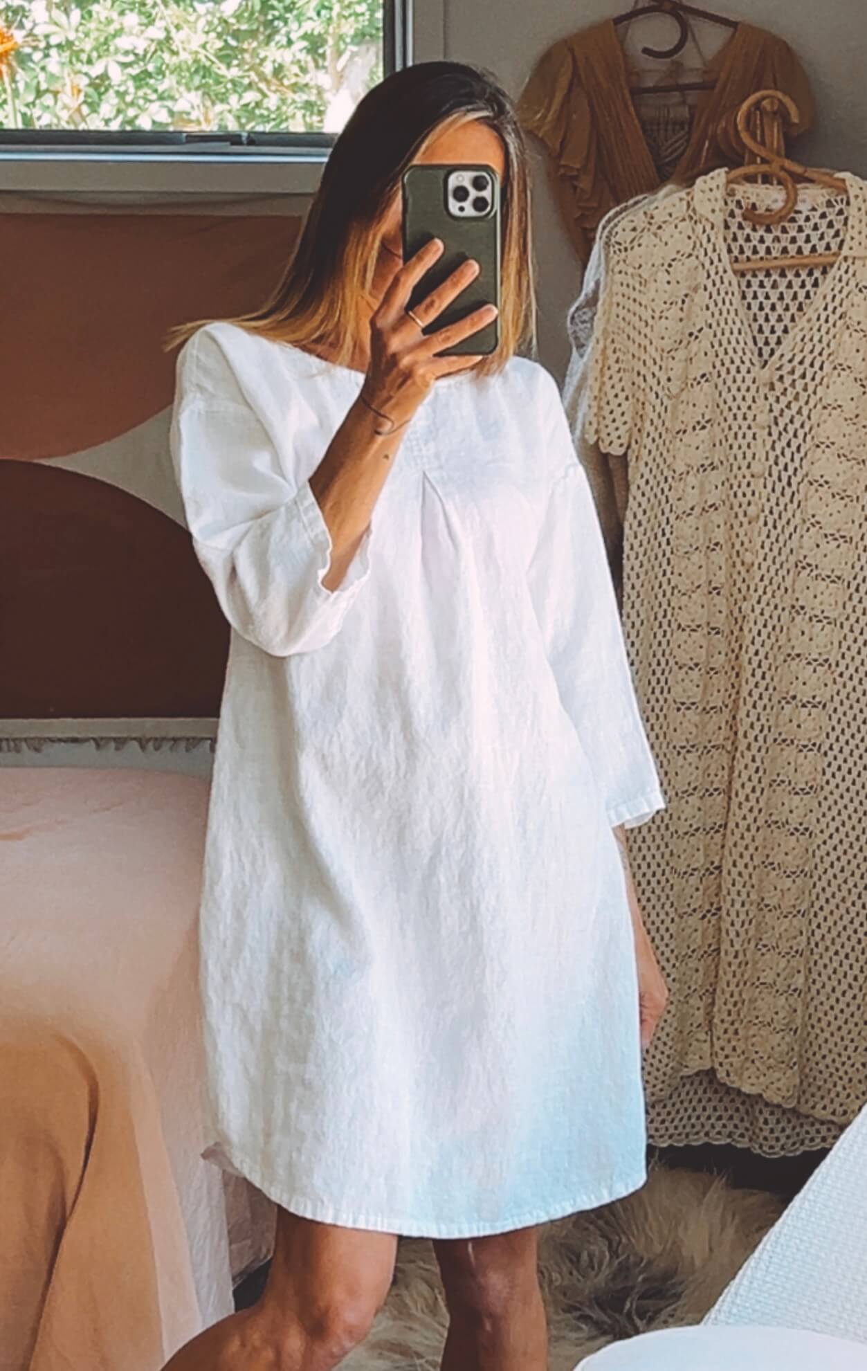 White Linen Shift Dress // Small