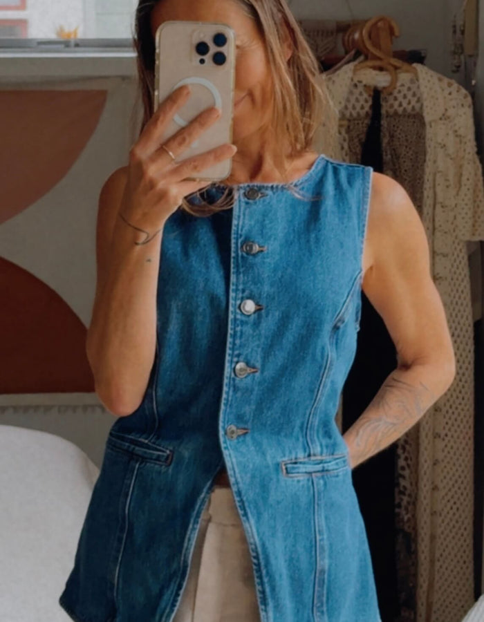 GLASSONS // Denim Vest // Mid-Vintage Blue // Medium