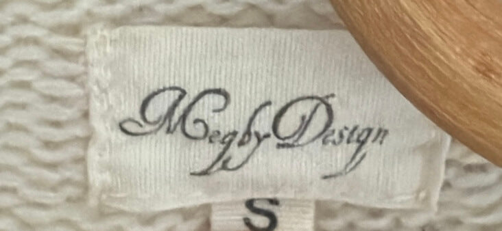 MEG BY DESIGN // Oversized Pure Wool Cardi // Cream // Free Size