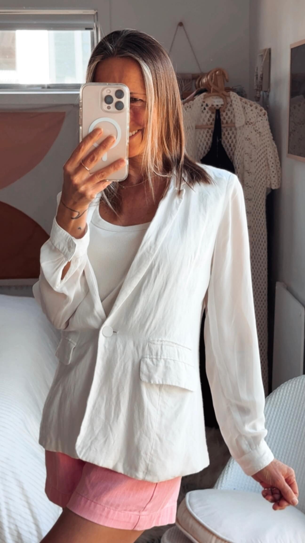 WanLi // White Linen Blazer/Sheer Sleeves // Small