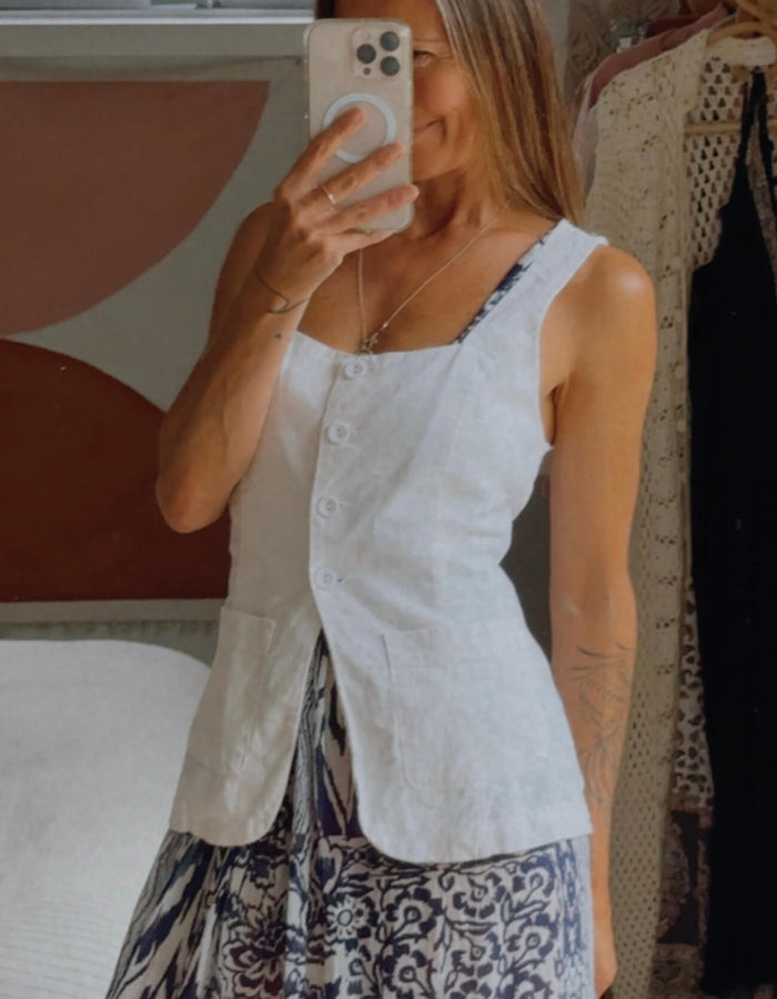 GLASSONS // Linen Vest // Size 8