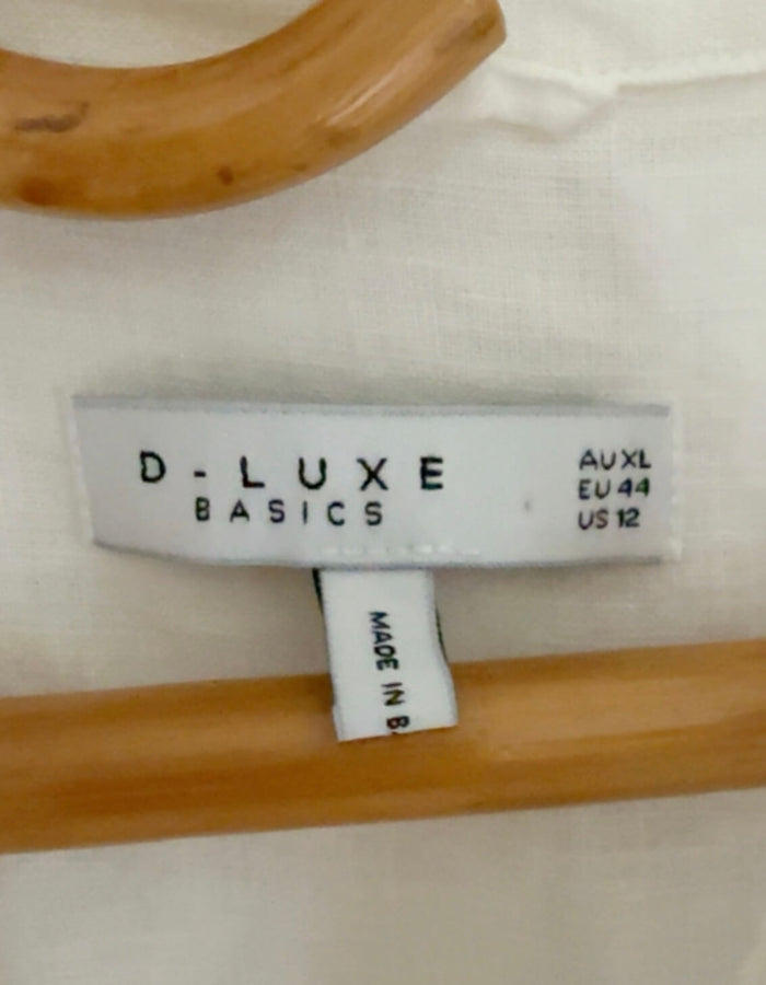 DECJUBA // Linen Shirt Dress // Free Size (AU XL)