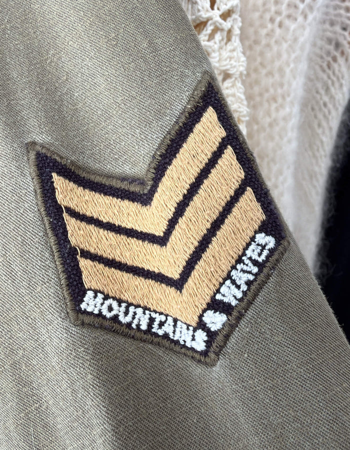 ROXY // Mountains & Waves Army Shirt // Small