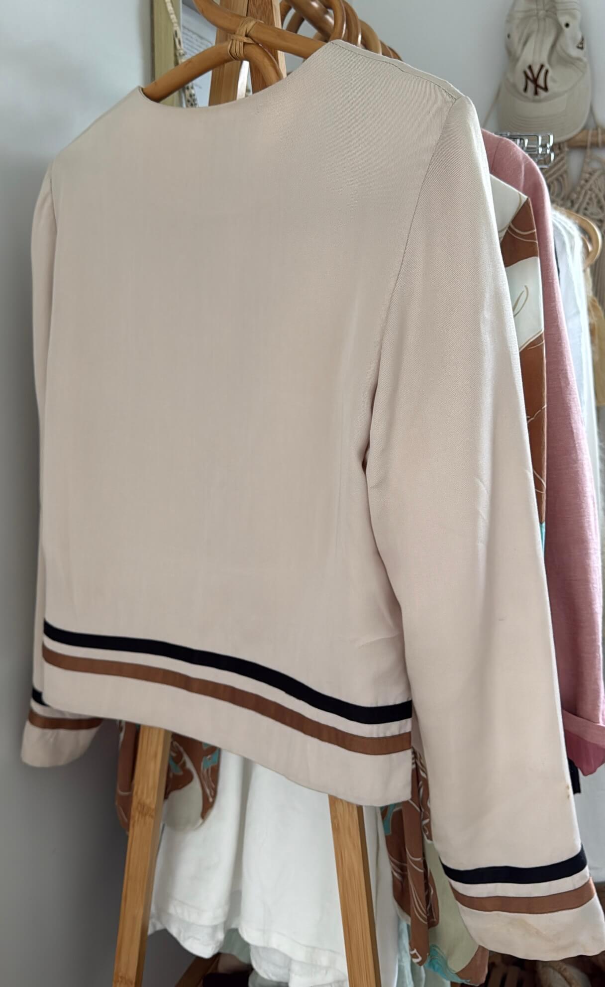 KATE SYLVESTER // Cropped Jacket // Taupe // Small