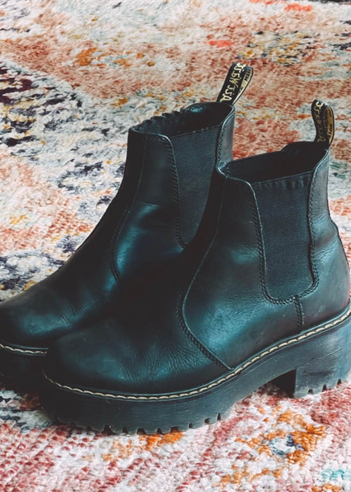 Dr Martin Rometty Platform Chelsea Boot // EUR 38