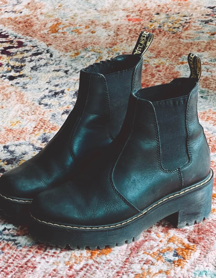 Dr Martin Rometty Platform Chelsea Boot // EUR 38