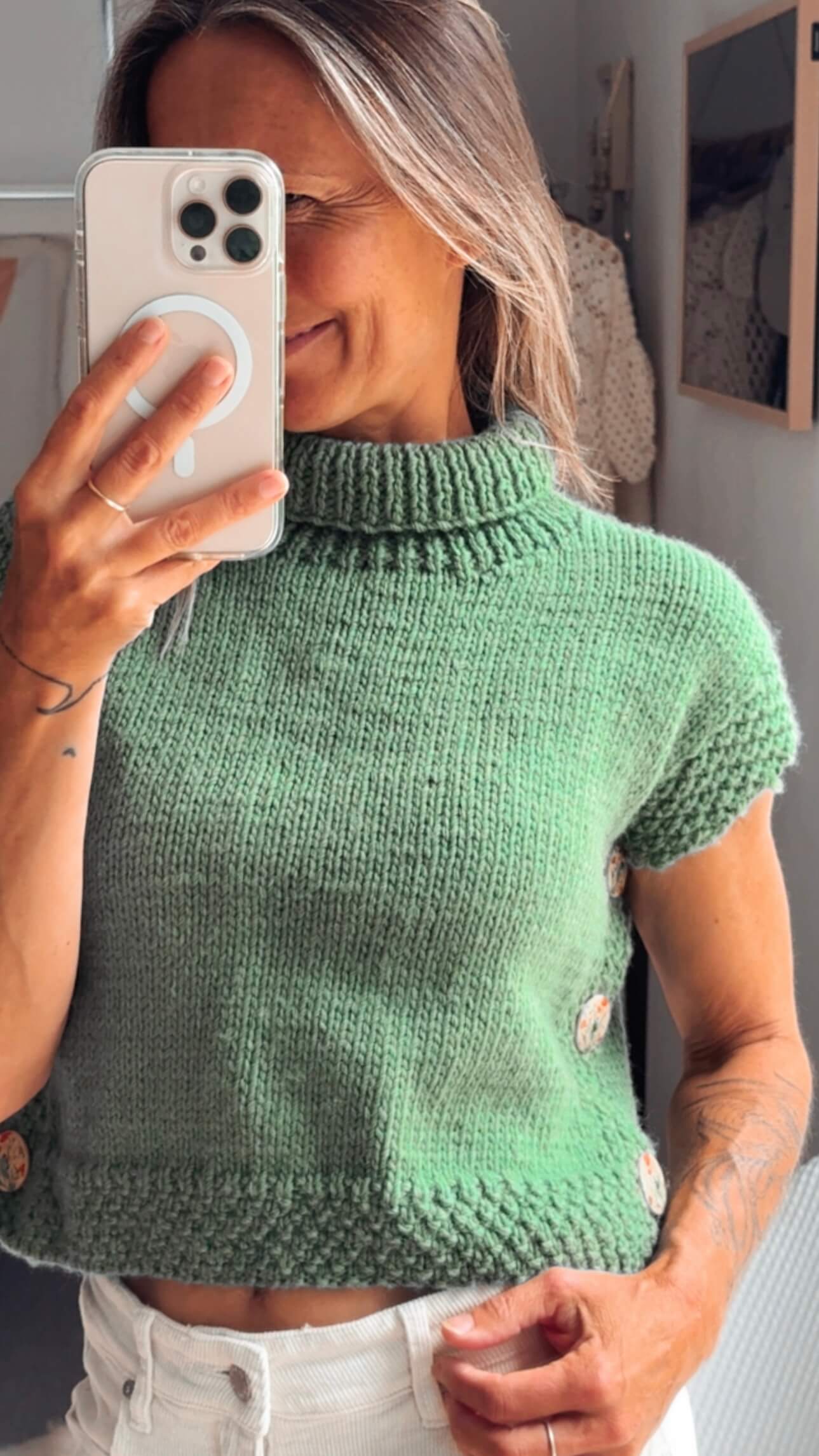HAND-KNITTED VEST // Fern Green // Small