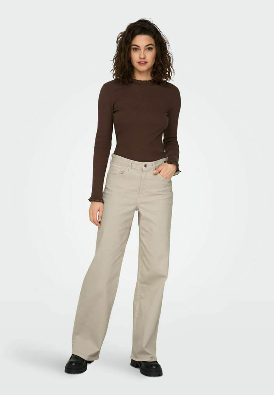 ONLY // ONLJUICY Wide Leg Jeans // Ecru // US 27/NZ 8