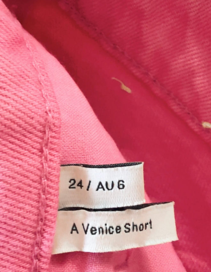 ABRAND // Venice Short // Size 24 (6)