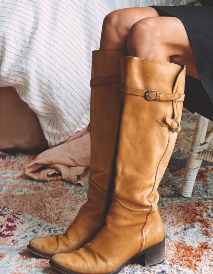 Tan Leather Knee-High Boots by Lavorazione Artigiana //  Size 39