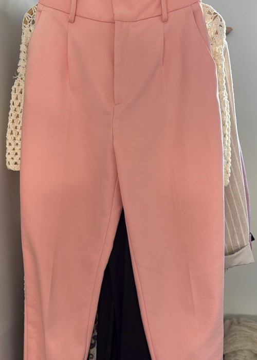 ZARA // High Waisted Tailored Pants // Coral // XS