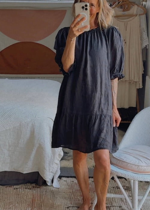 STELLA + GEMMA // Linen Shift Dress // Black // Size 14