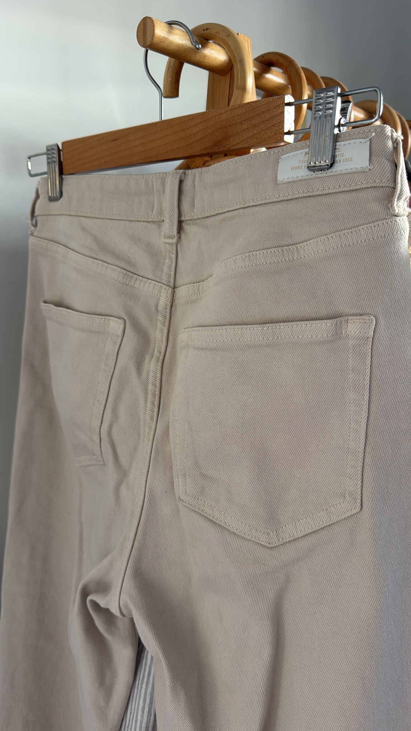 ONLY // ONLJUICY Wide Leg Jeans // Ecru // US 27/NZ 8