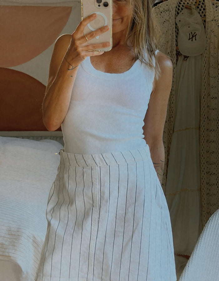 COTTON ON // A-line Mini Skirt // Black/White Pinstripe // Size 8