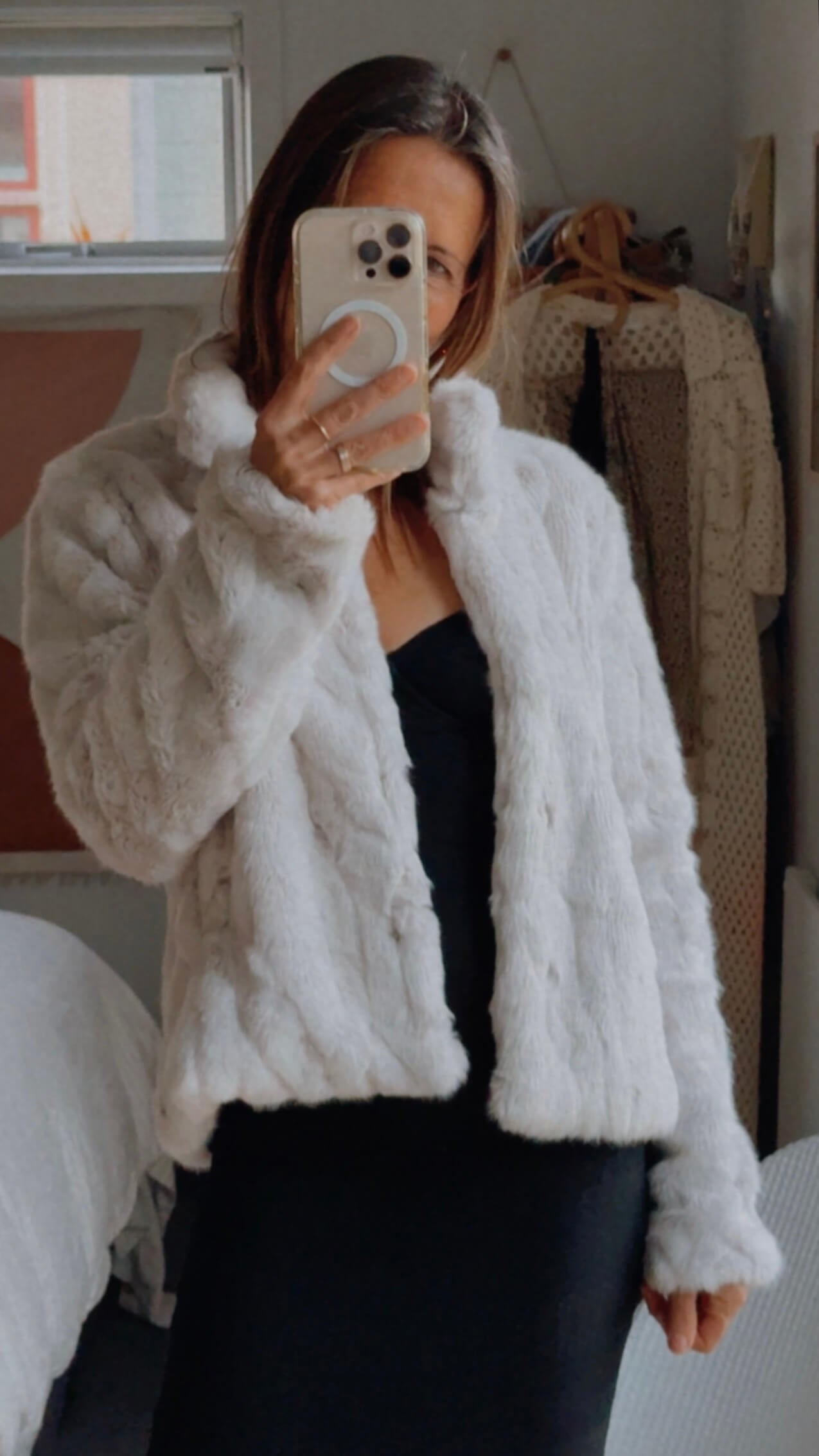 PAGANI // FAUX FUR JACKET // SILVER FOX // XS (would fit large 8)