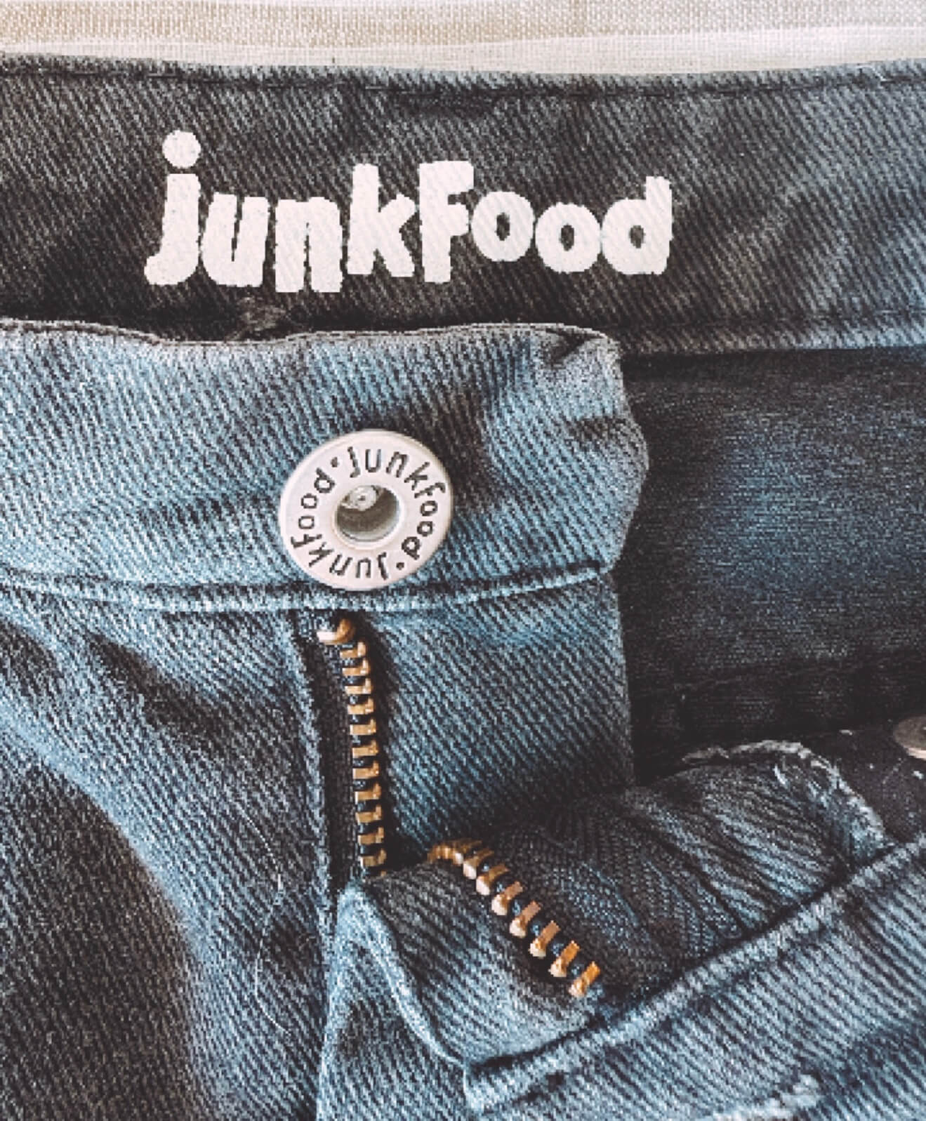 JUNKFOOD Denim Mini Skirt // Small