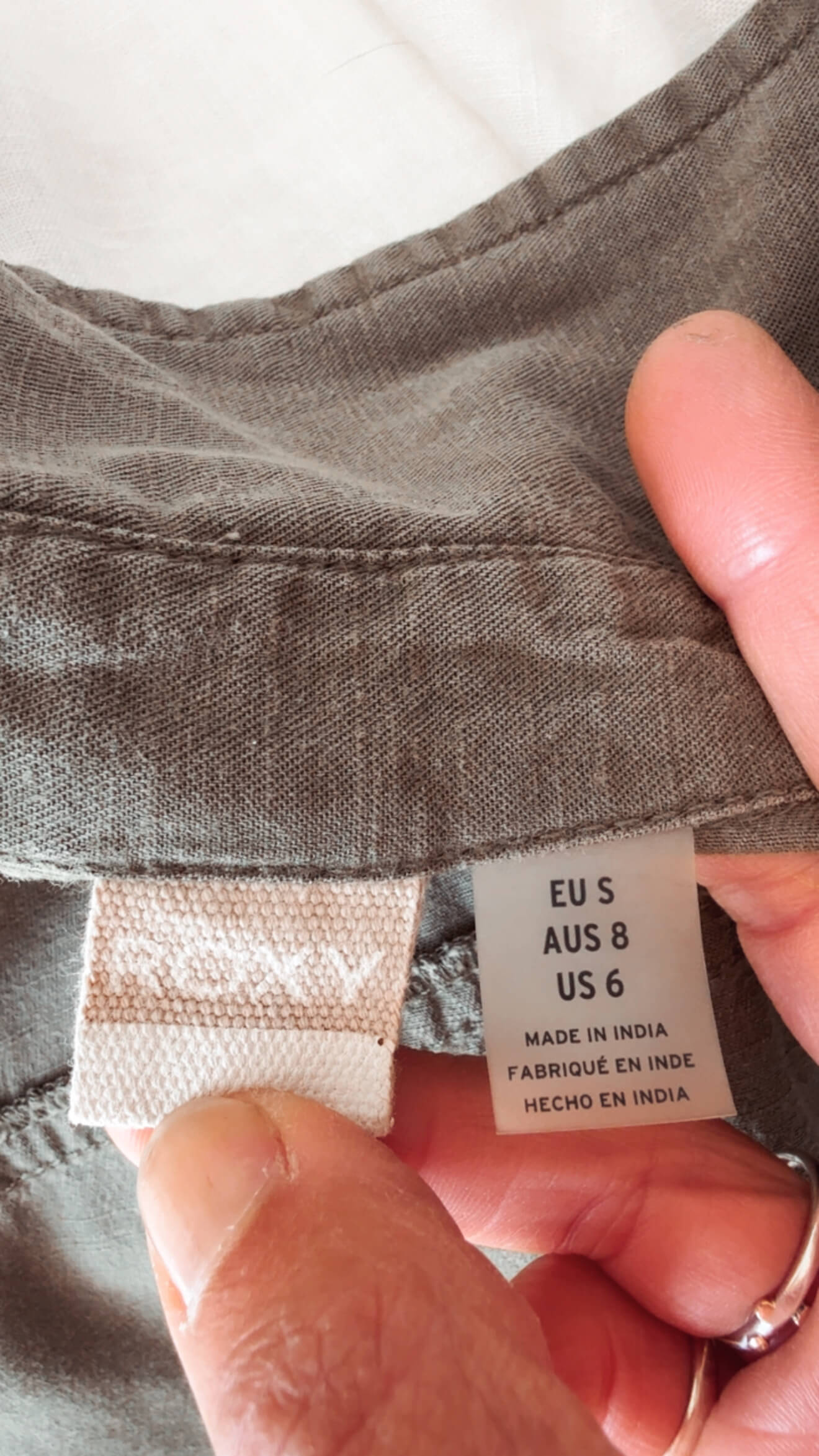 ROXY // Mountains & Waves Army Shirt // Small