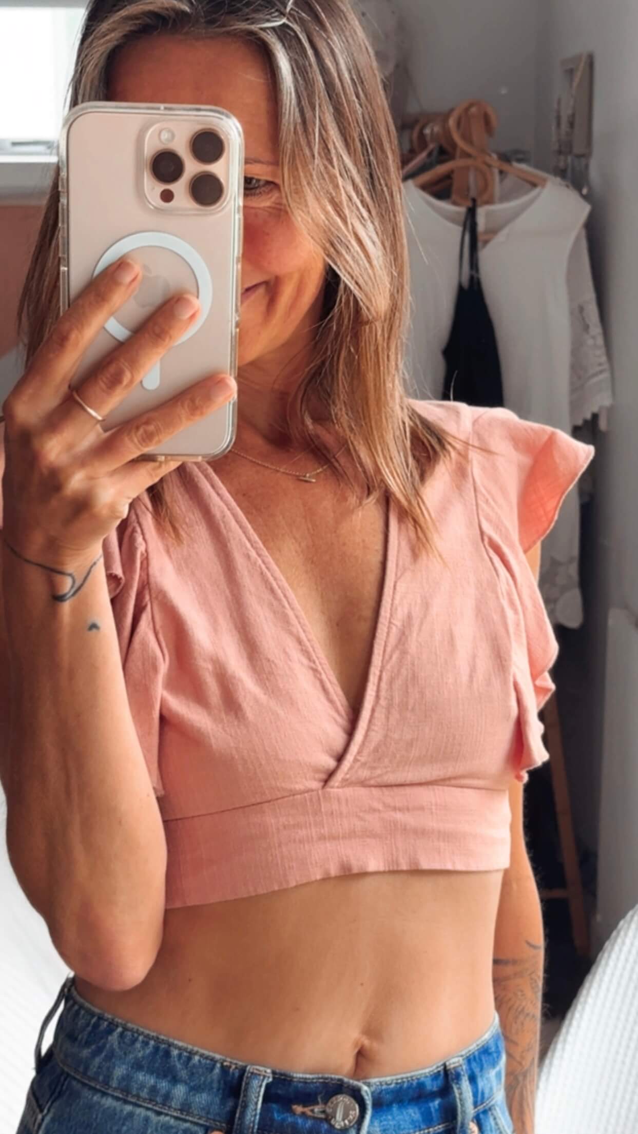 WHO I AM // Ruffle Crop Top // Dusty Pink // Size 8